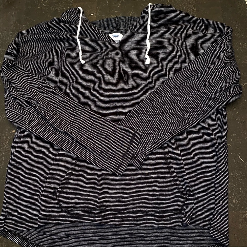 NWOT XL Old Navy Black and White Striped Hoodie